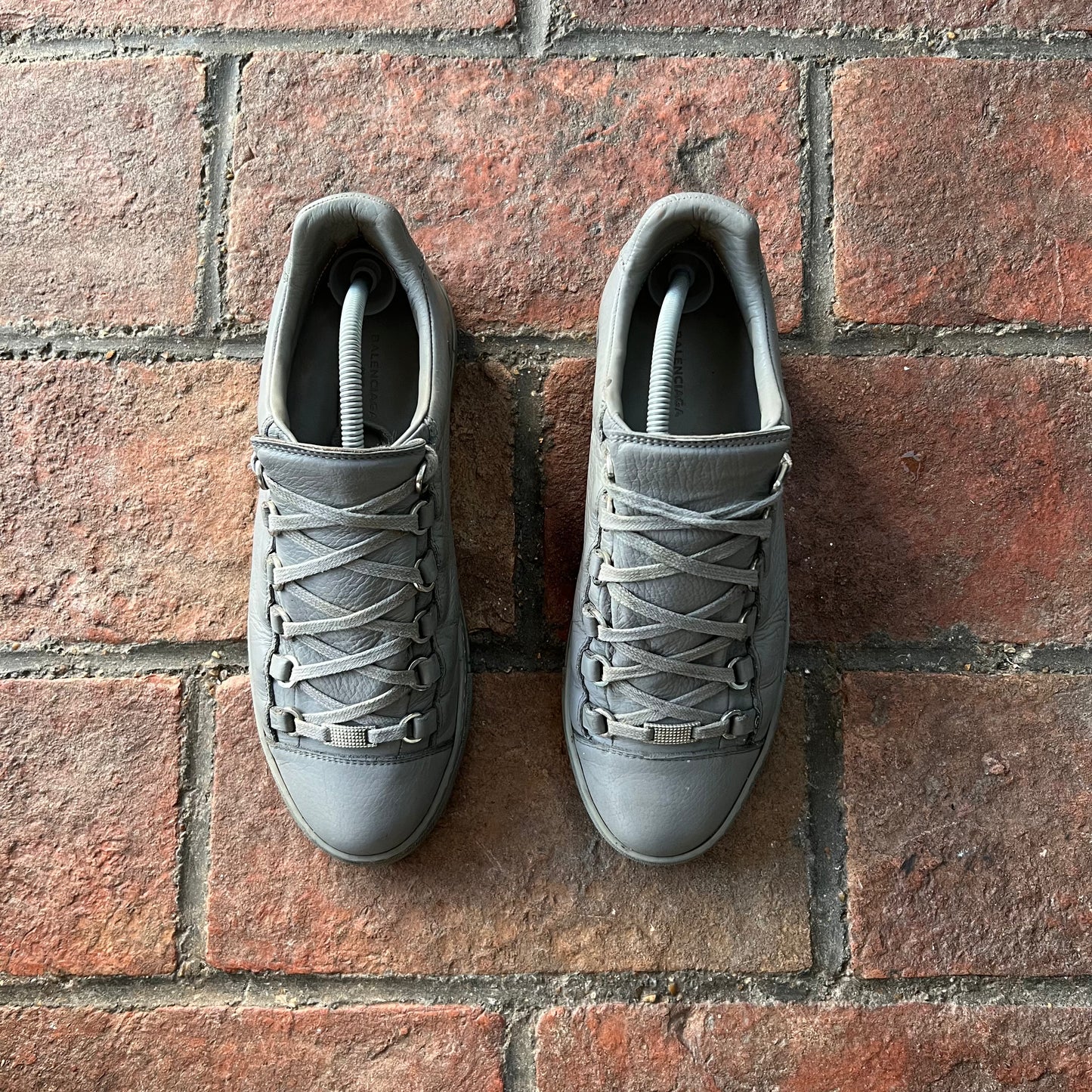 BALENCIAGA ARENA LIGHT GREY (41)